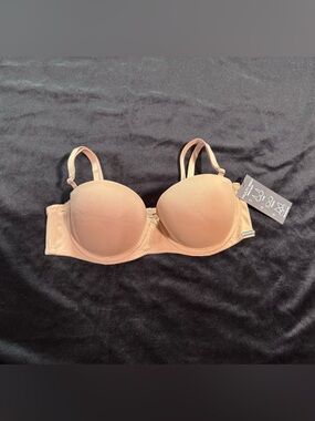 Tahari Nude T-Shirt Bra with Light Padding